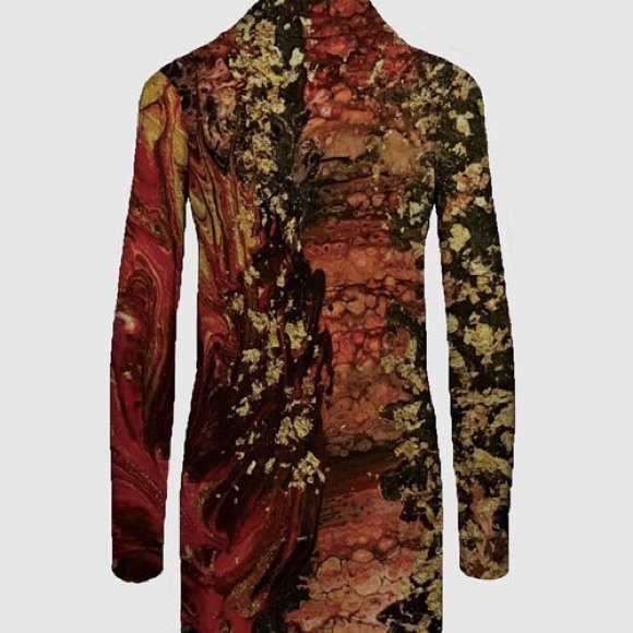 Le Galeriste Mis Tunic in sweater knit California wild fires design - Picture 3 of 4